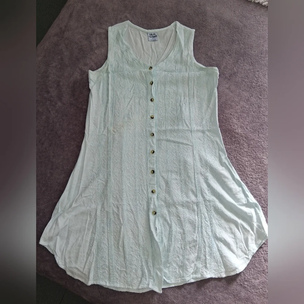 Vintage Boho Embroidered 100% Rayon Mini Dress With Button Front And Tie Back - Picture 5 of 10